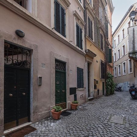 Piazza Navona & Pantheon Central Apartment Рим Экстерьер фото